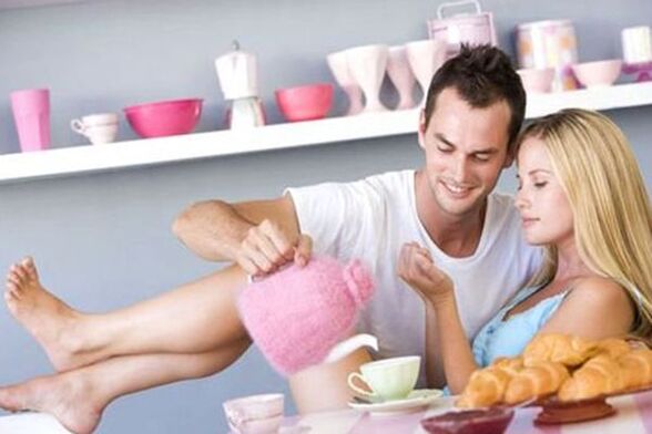 happy husband and wife