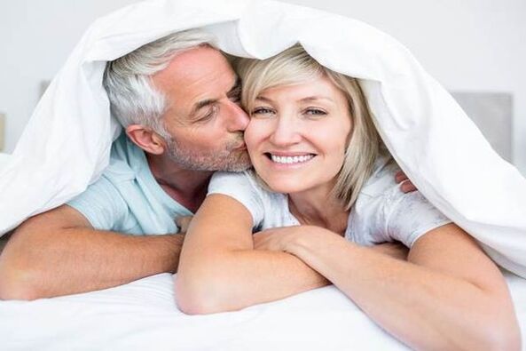 mature married couple